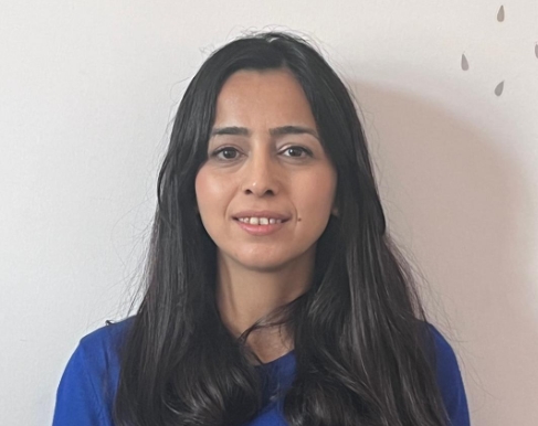 DR. FATMA KÖMÜR